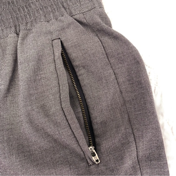 Banana Republic Gray Dress Joggers - Size 8 - Picture 7 of 8